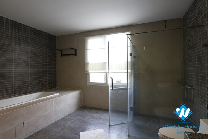 Spacious corner villa for rent in the heart of Vinhomes Riverside, Long Bien, Hanoi